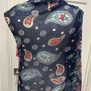 Vibrant Paisley Scarf in Navy